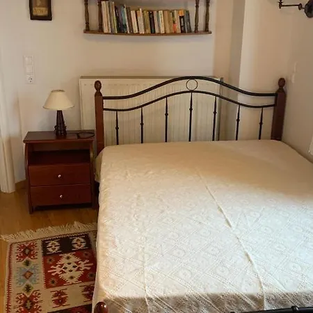 Wood And Tradition Pavliani منزل ريفي بافلياني